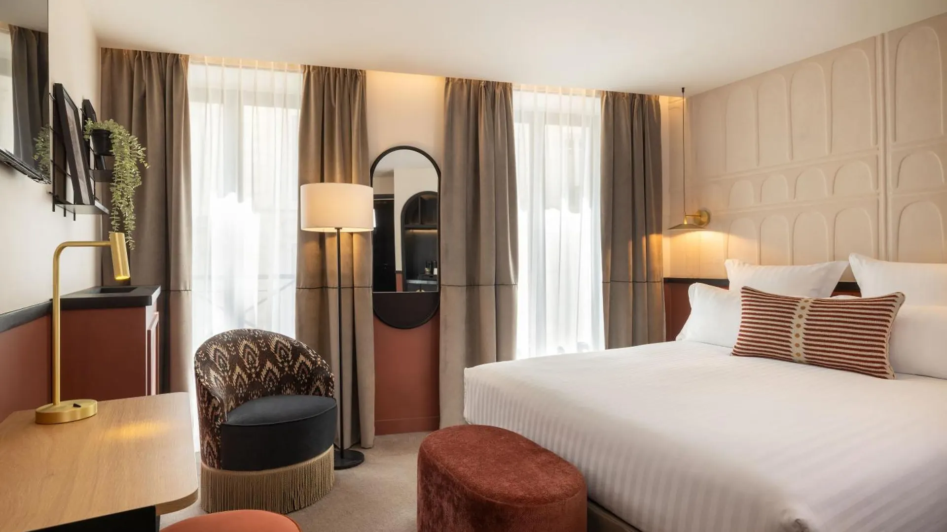 Hotel Grand Coeur Latin Paris