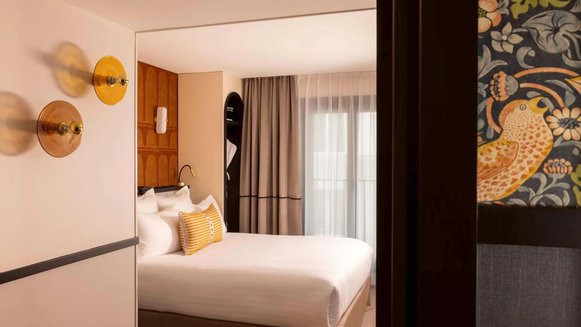 Hotel Grand Coeur Latin 4*